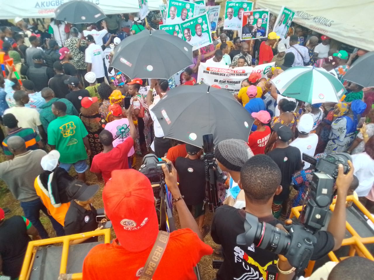 Urhonigbe Residents Pledge Support for PDP’s Asue Ighodalo Ahead of Election