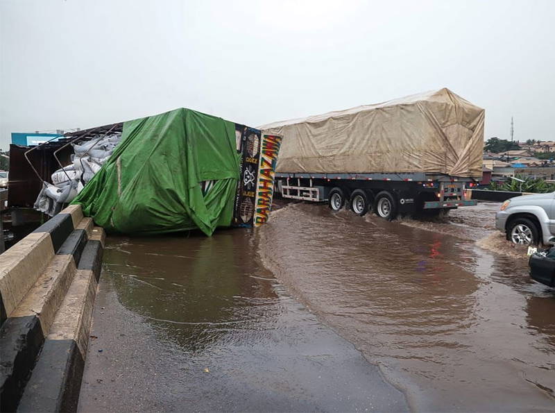 Vehicle Falls Off Otedola Bridge, Leaving Four Injured