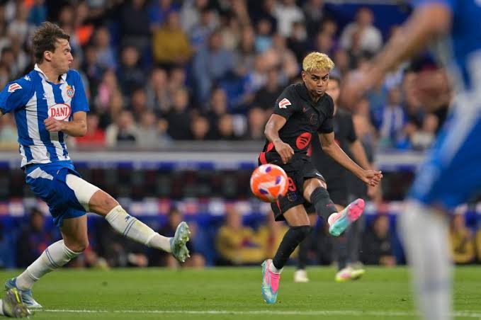 Barcelona Clinch La Liga With 2-0 Victory Over Espanyol